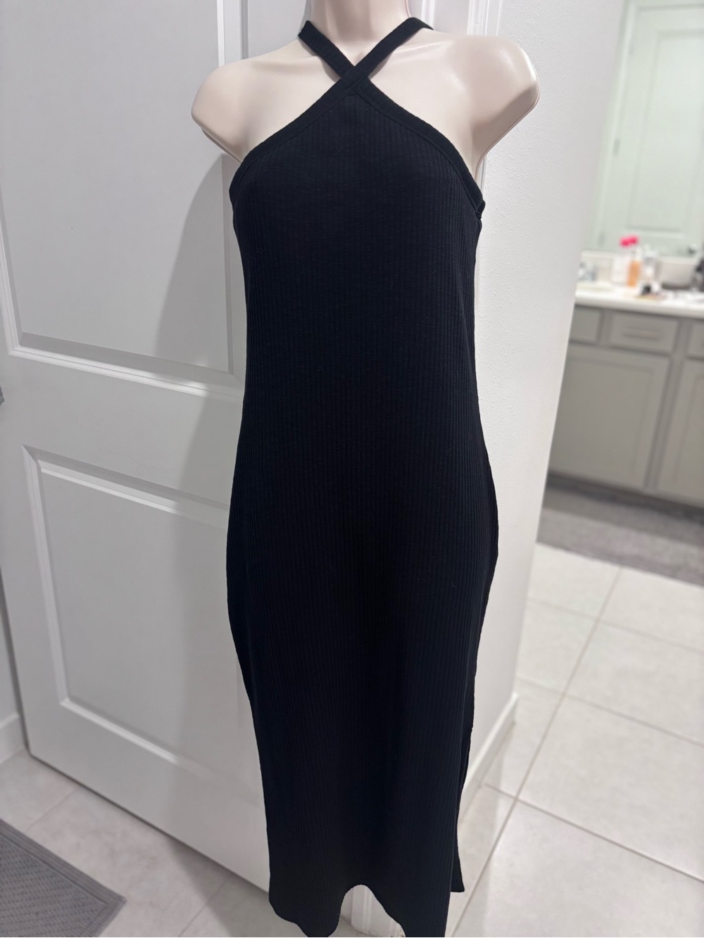 Old Navy Black Ribbed Halter Midi Dress Size L